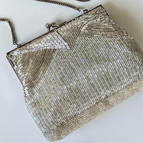 Vintage Magid 1960s Beaded Silver Art Deco Style Kiss-Lock Small Clasp Purse - Picture 1 of 10